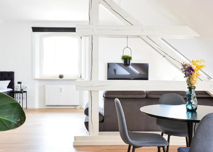Stycoz - Modernes Loft - 60 M2 - Küche - Parken * Starnberg